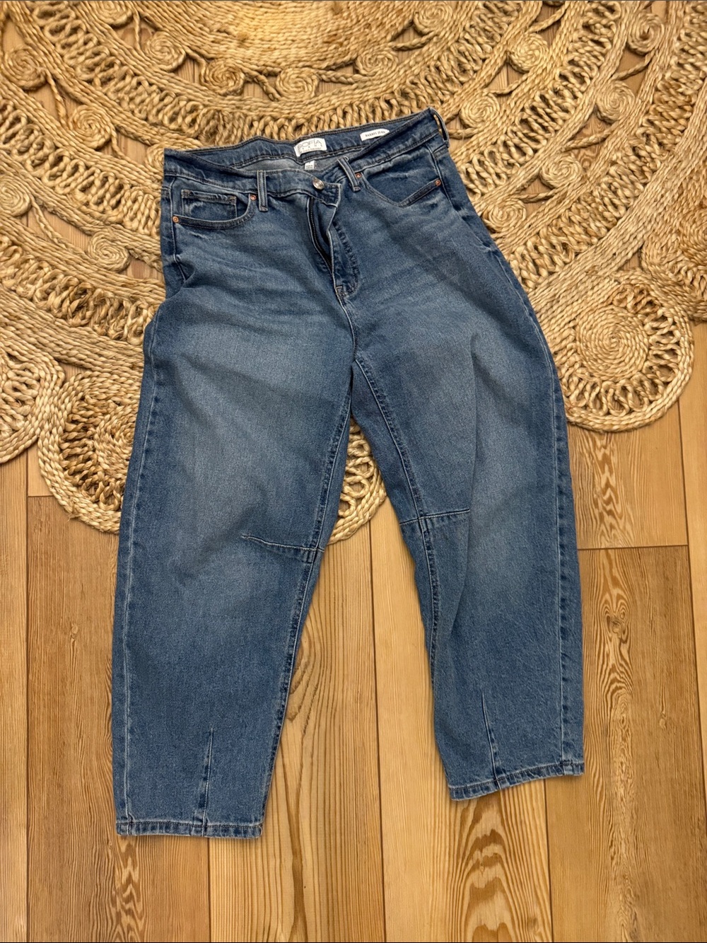Women’s  Sofia Vergara Barrel Jeans